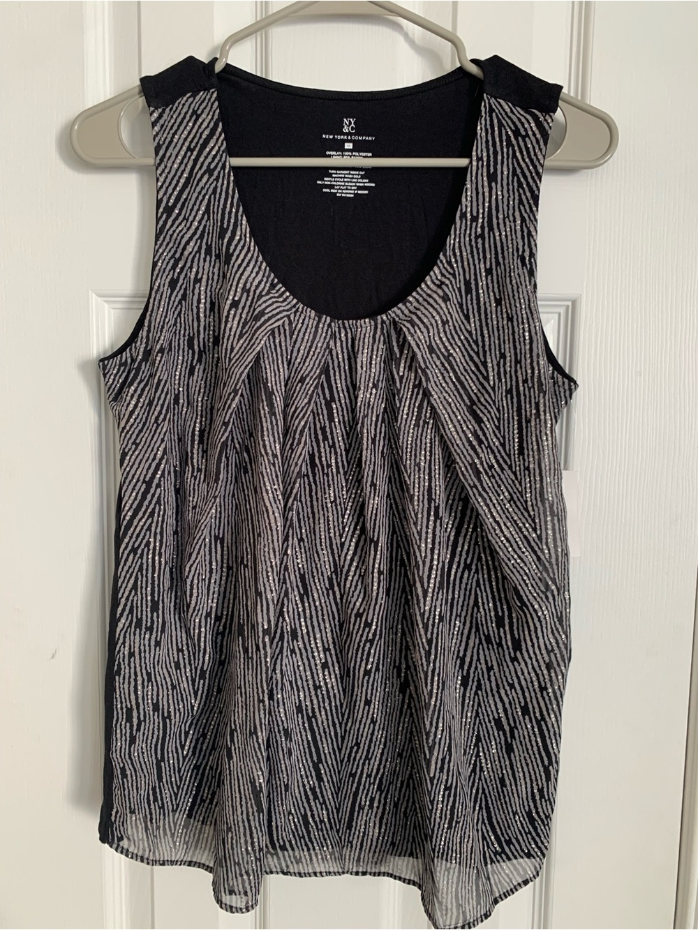 NEW YORK & CO Women’s Black Gray Round Neck Sleeveless Sheer Overlay Tank Blouse